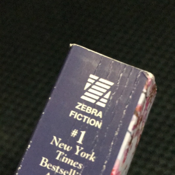 “High stakes” “Need to Know” Fern Michaels books 2 - Picture 13 of 13